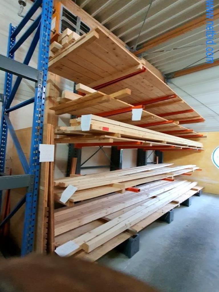 Maschinen und Warenbestände eines Holz- und Baufachmarktes-1