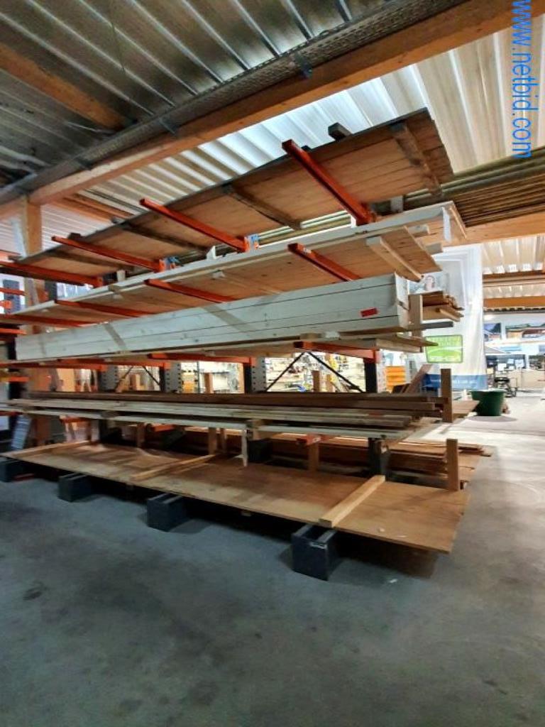 Maschinen und Warenbestände eines Holz- und Baufachmarktes-1