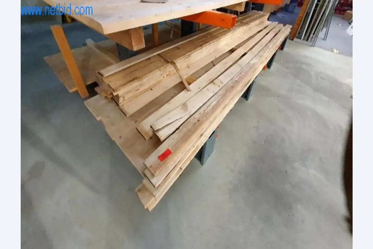 Maschinen und Warenbestände eines Holz- und Baufachmarktes-2