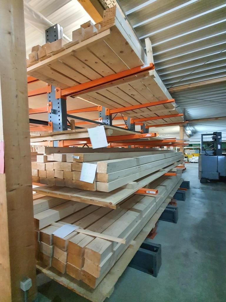 Maschinen und Warenbestände eines Holz- und Baufachmarktes-3