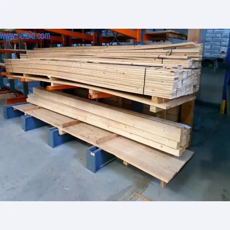 Máquinas e inventários de um comerciante de madeira e de construção-1