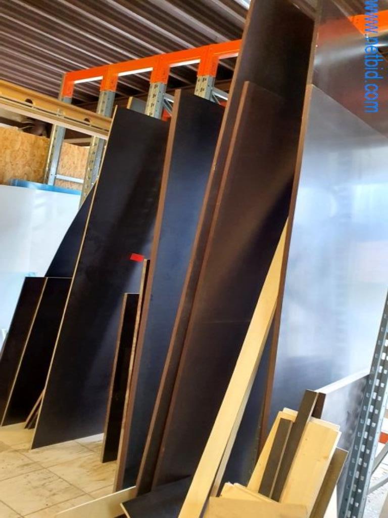 Maschinen und Warenbestände eines Holz- und Baufachmarktes-3