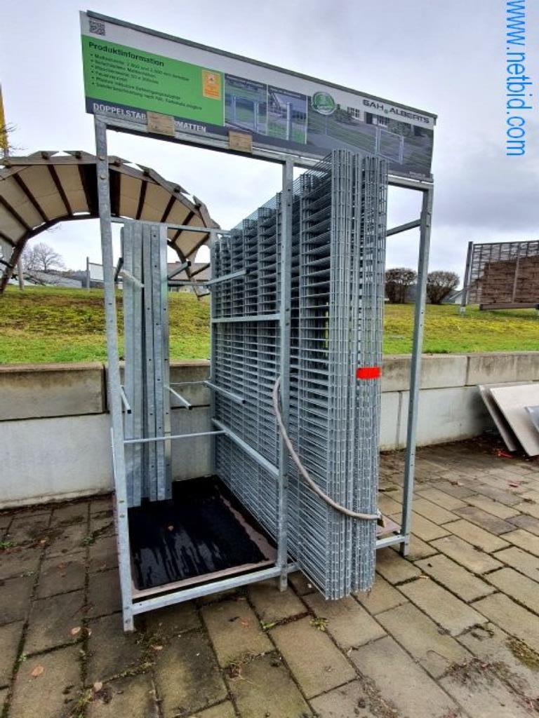 Maschinen und Warenbestände eines Holz- und Baufachmarktes-1