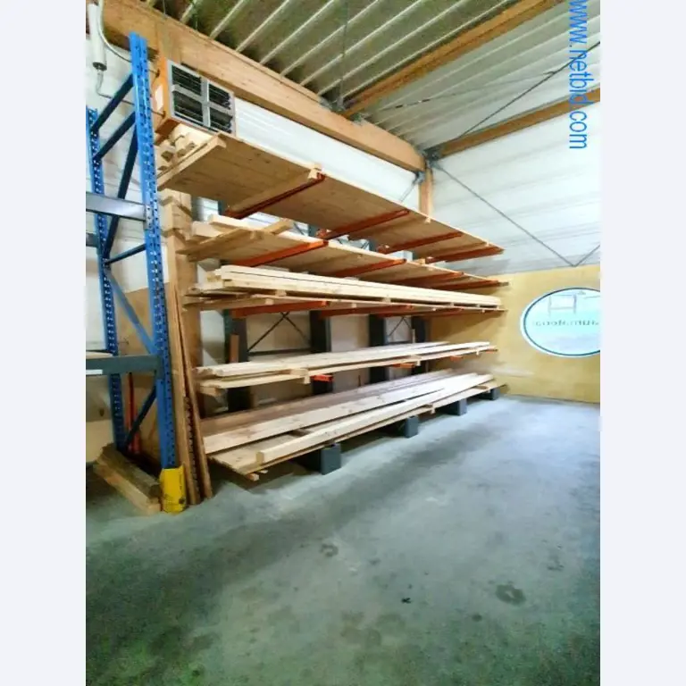 Maschinen und Warenbestände eines Holz- und Baufachmarktes-1