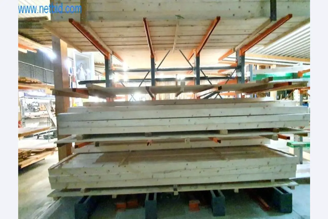 Maschinen und Warenbestände eines Holz- und Baufachmarktes-3