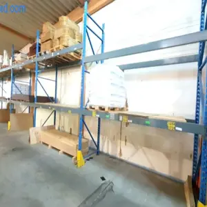 Pallet storage rack