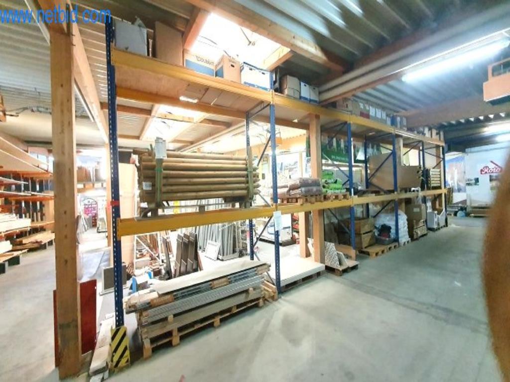 Maschinen und Warenbestände eines Holz- und Baufachmarktes-2