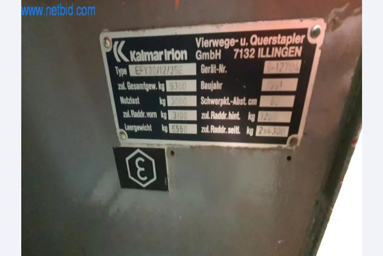 Máquinas e inventários de um comerciante de madeira e de construção-2