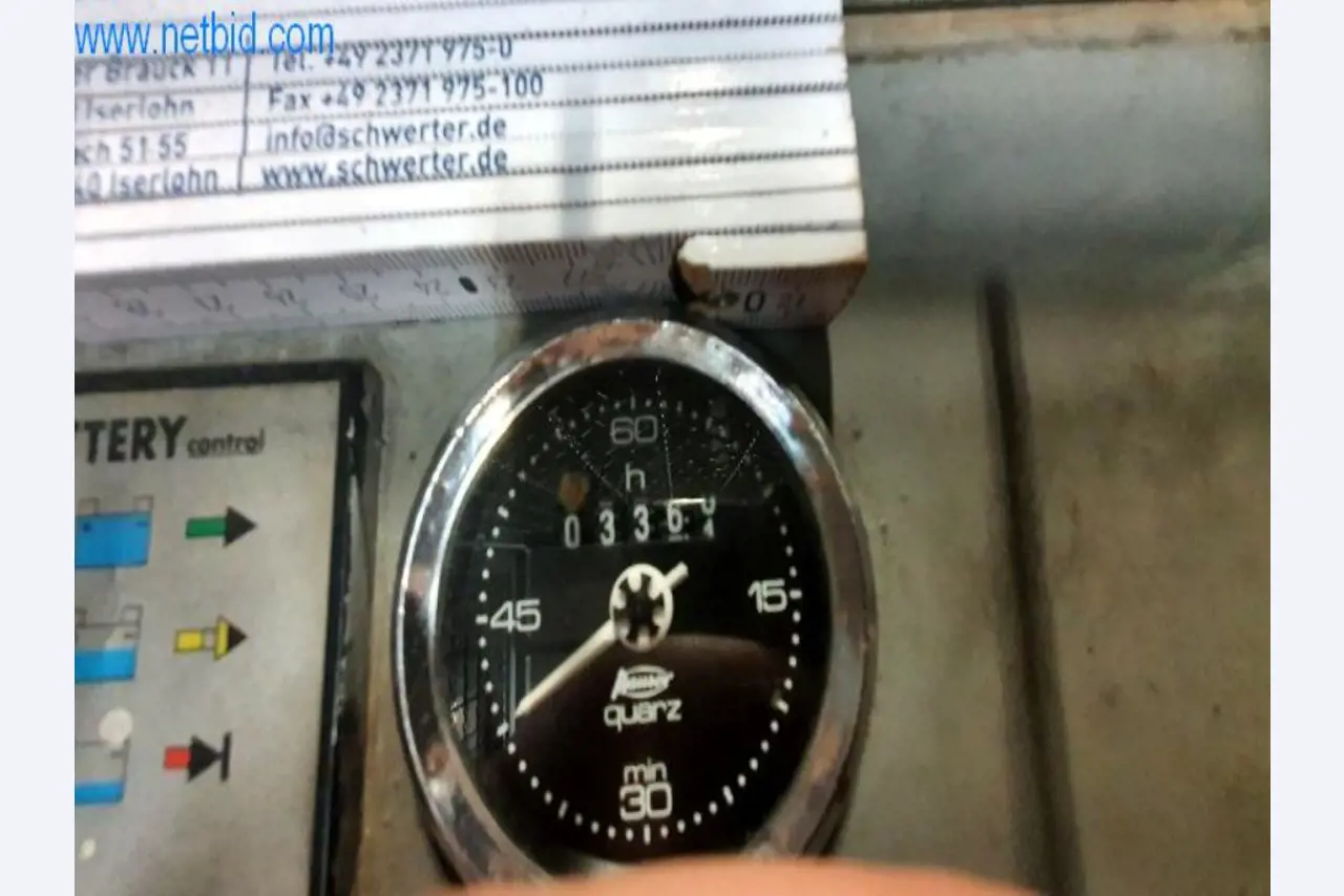 Máquinas e inventários de um comerciante de madeira e de construção-3