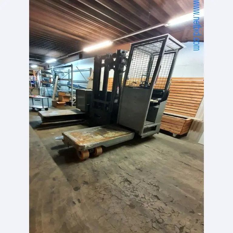 Máquinas e inventários de um comerciante de madeira e de construção-6