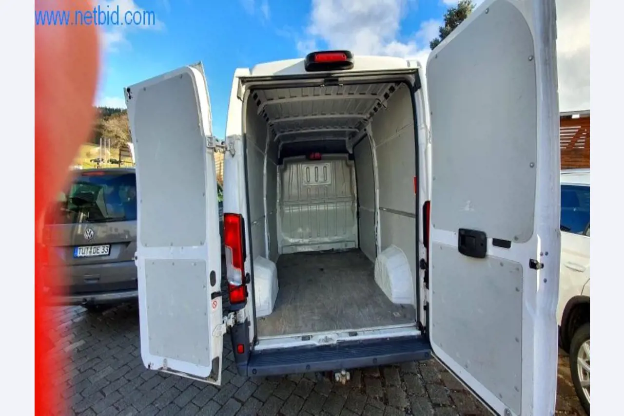 Máquinas e inventários de um comerciante de madeira e de construção-15