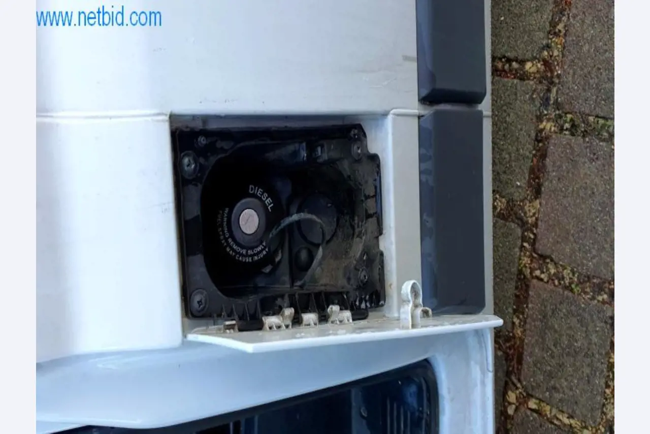 Máquinas e inventários de um comerciante de madeira e de construção-17