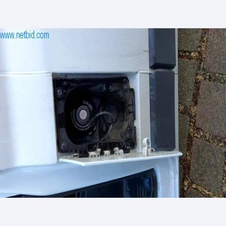 Máquinas e inventários de um comerciante de madeira e de construção-17