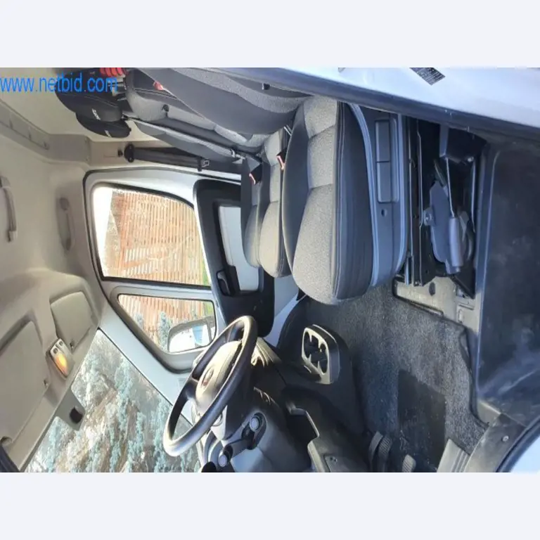 Máquinas e inventários de um comerciante de madeira e de construção-3