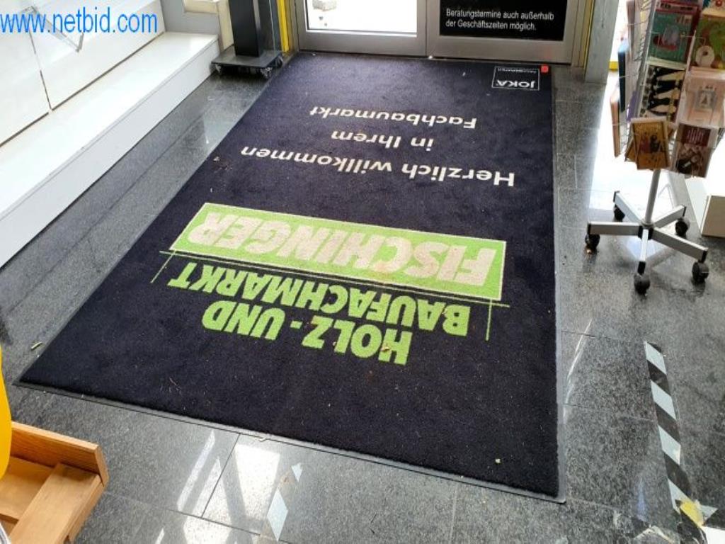 Maquinaria e inventarios de un maderero y constructor-1