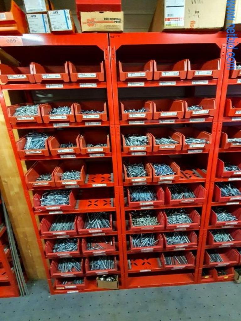 Maschinen und Warenbestände eines Holz- und Baufachmarktes-2