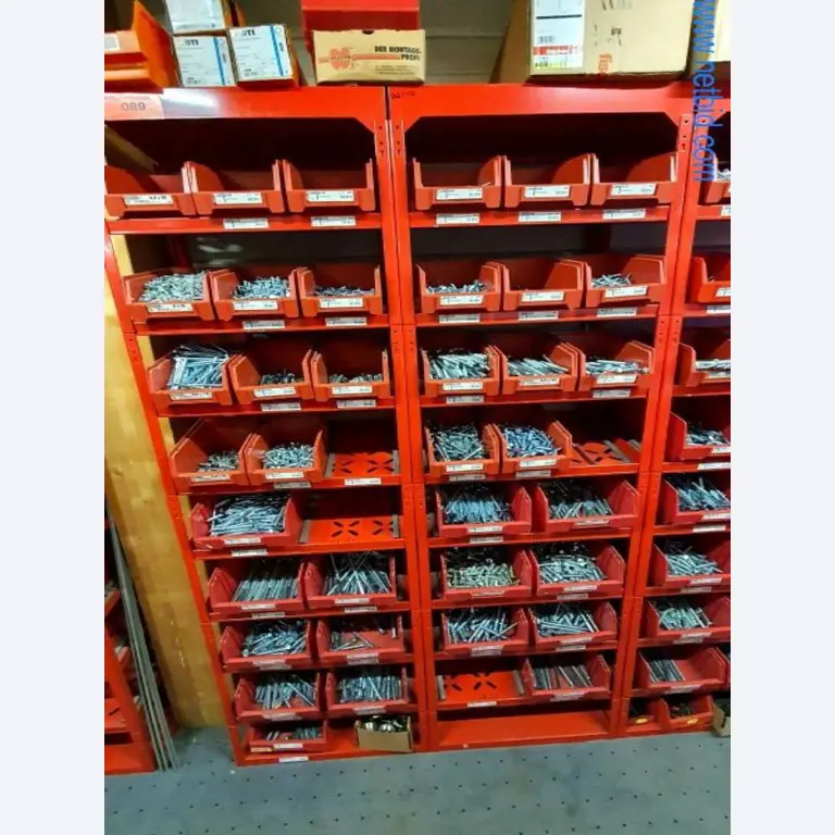 Maschinen und Warenbestände eines Holz- und Baufachmarktes-2