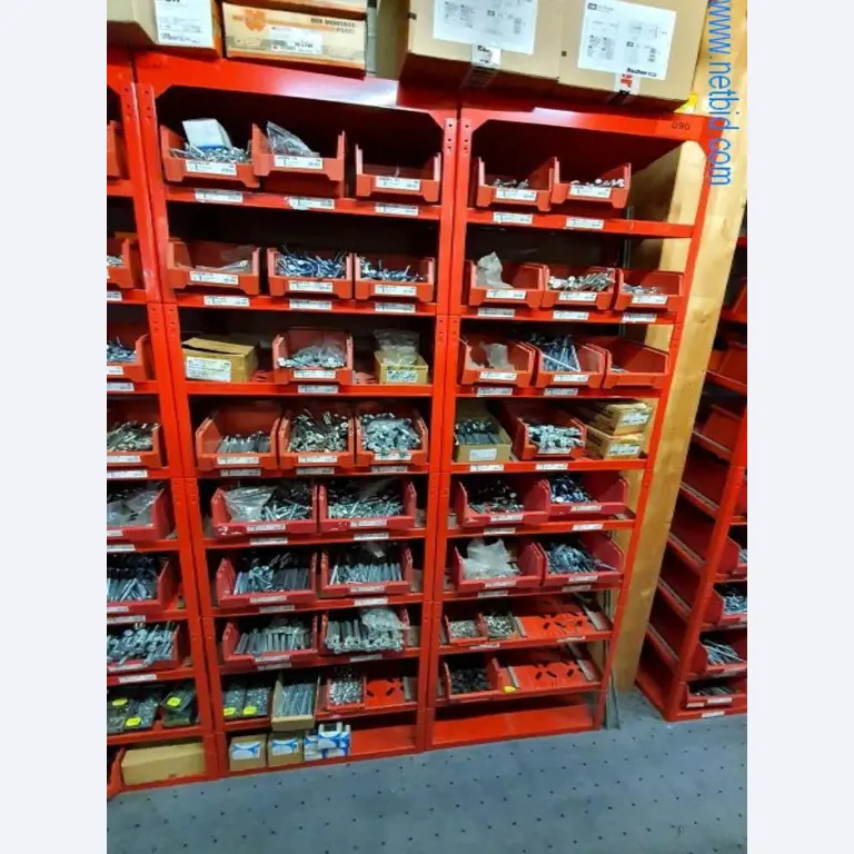 Maschinen und Warenbestände eines Holz- und Baufachmarktes-1