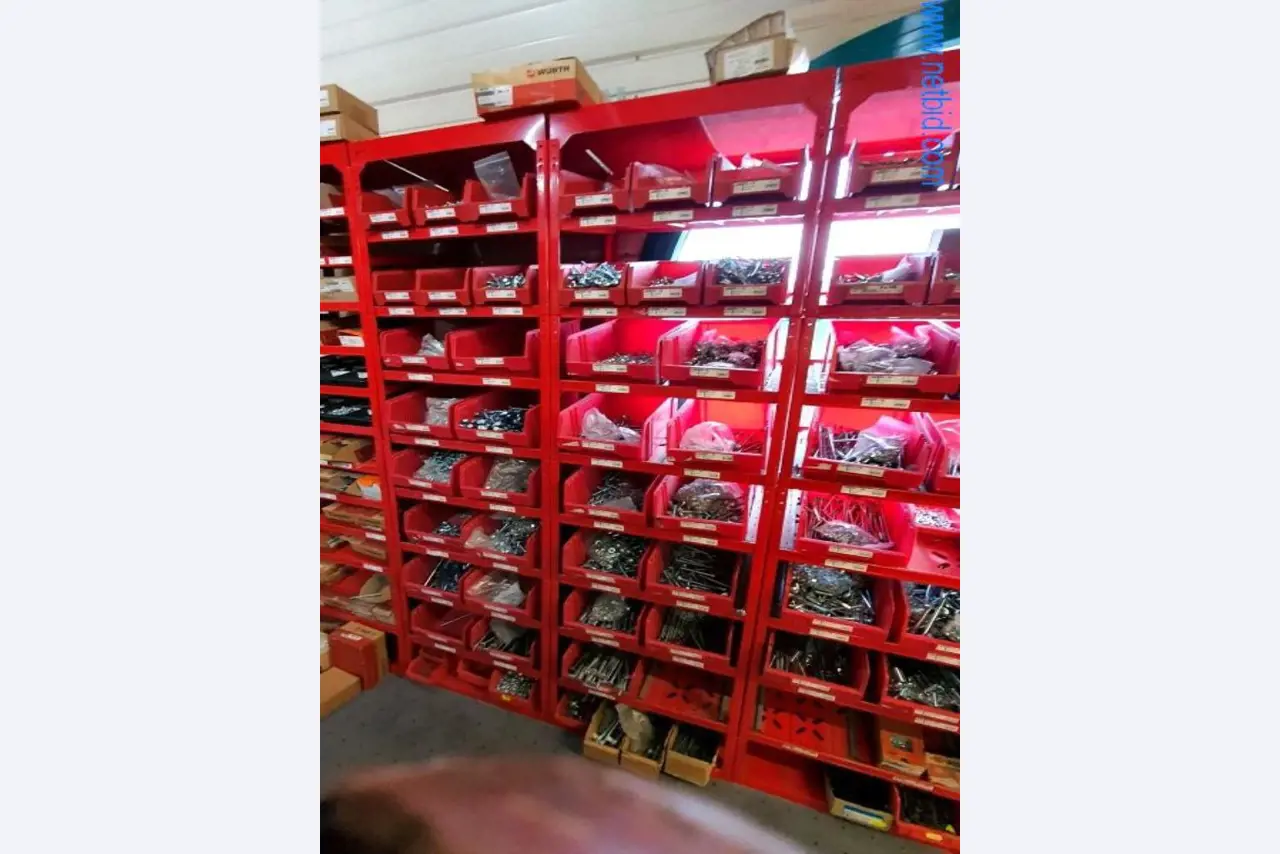 Maschinen und Warenbestände eines Holz- und Baufachmarktes-3