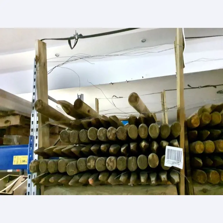 Máquinas e inventários de um comerciante de madeira e de construção-1