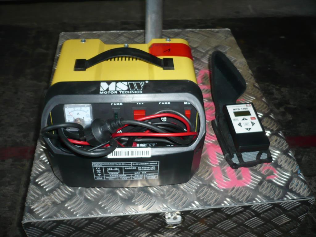 Ampeln für Einbahnwechselverkehr und Fallgewichtsprüfgeräte -2