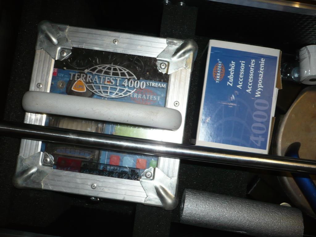 Sygnalizacja świetlna dla ruchu jednokierunkowego naprzemiennego i testery masy upadkowej-3