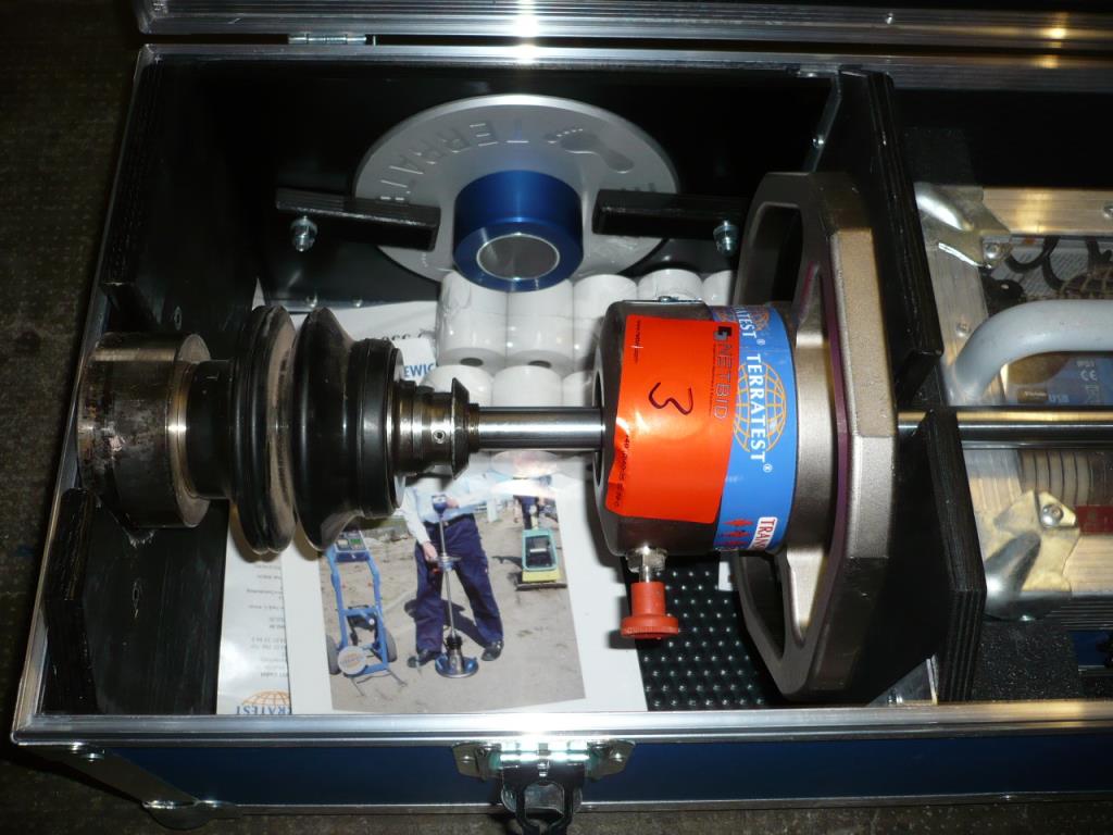 Sygnalizacja świetlna dla ruchu jednokierunkowego naprzemiennego i testery masy upadkowej-4