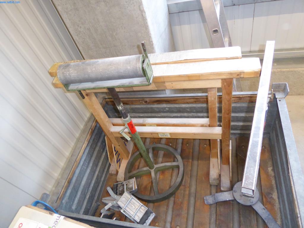 Stroje a zařízení pro obrábění kovů a zdravotnickou techniku-1