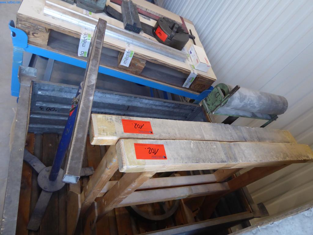 Stroje a zařízení pro obrábění kovů a zdravotnickou techniku-4