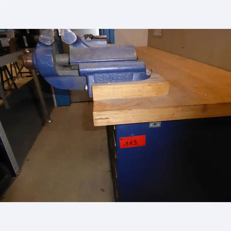 Stroje a zařízení pro obrábění kovů a zdravotnickou techniku-2