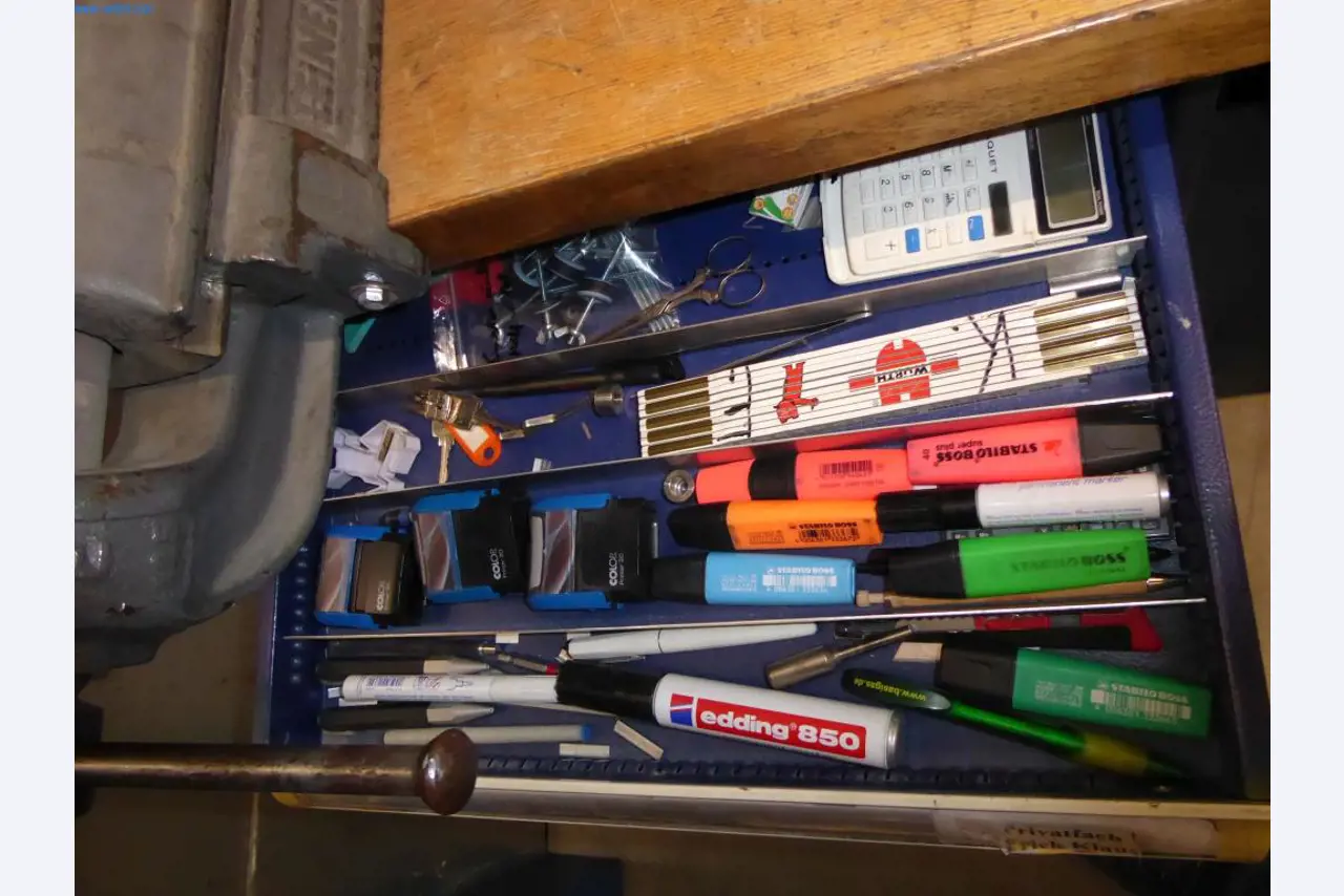 Stroje a zařízení pro obrábění kovů a zdravotnickou techniku-6