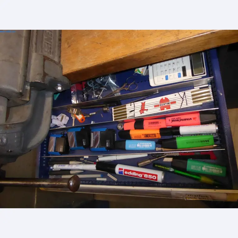 Stroje a zařízení pro obrábění kovů a zdravotnickou techniku-6