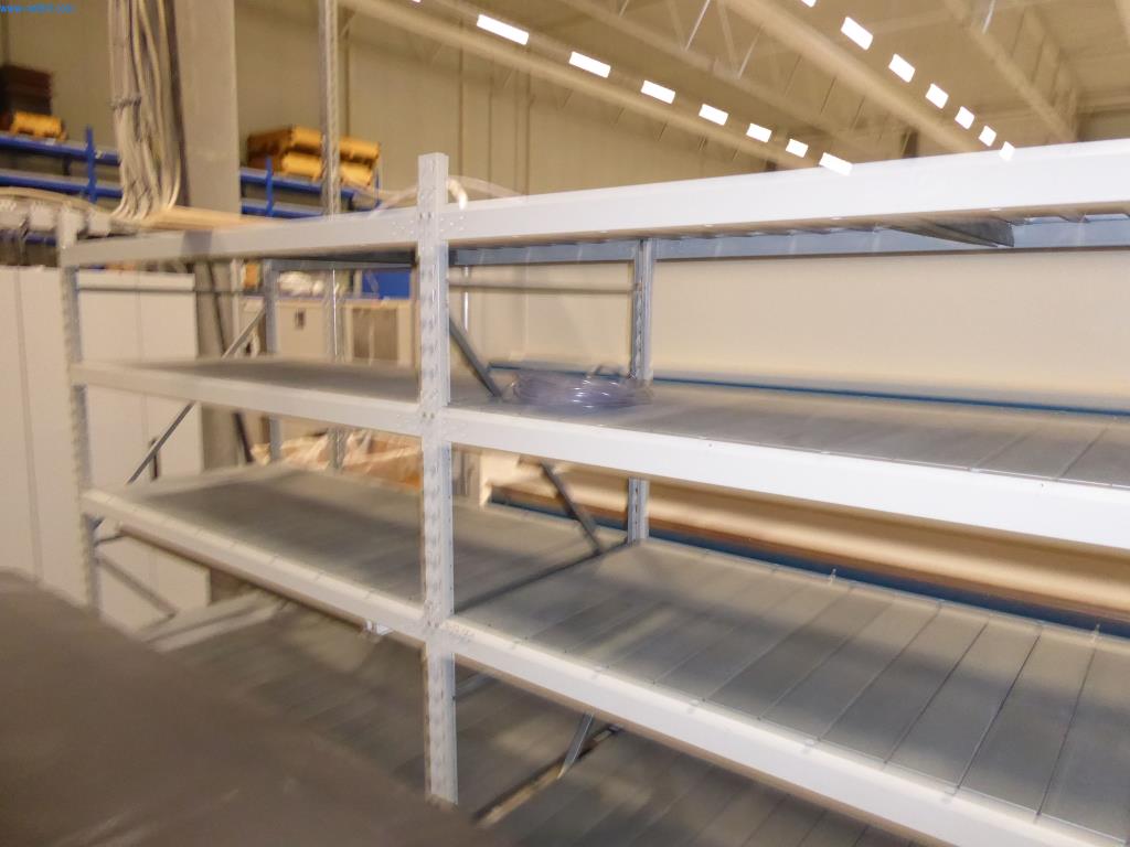 Maschinen u. Betriebsausstattung aus der Metallbearbeitung u. Medizintechnik -10