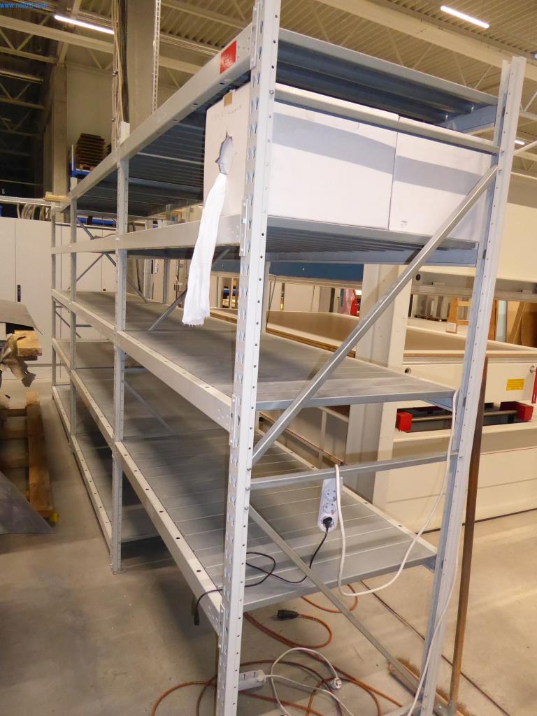 Maschinen u. Betriebsausstattung aus der Metallbearbeitung u. Medizintechnik -9