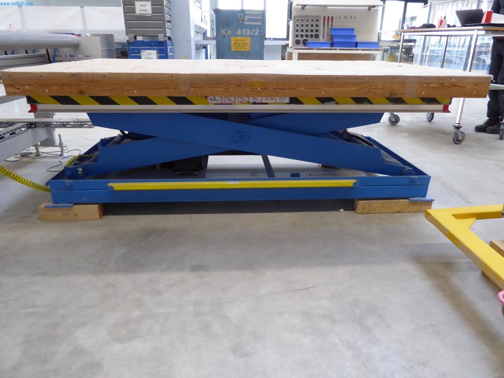 Maschinen u. Betriebsausstattung aus der Metallbearbeitung u. Medizintechnik -4