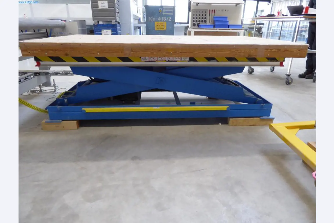 Stroje a zařízení pro obrábění kovů a zdravotnickou techniku-4