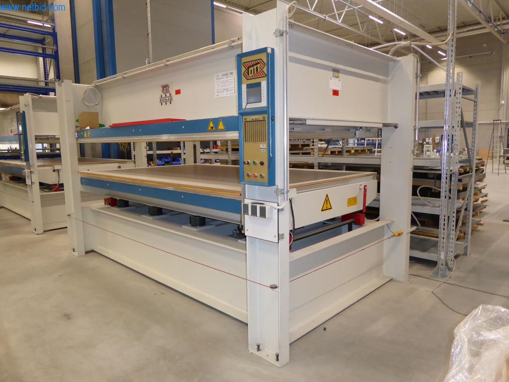 Stroje a zařízení pro obrábění kovů a zdravotnickou techniku-2