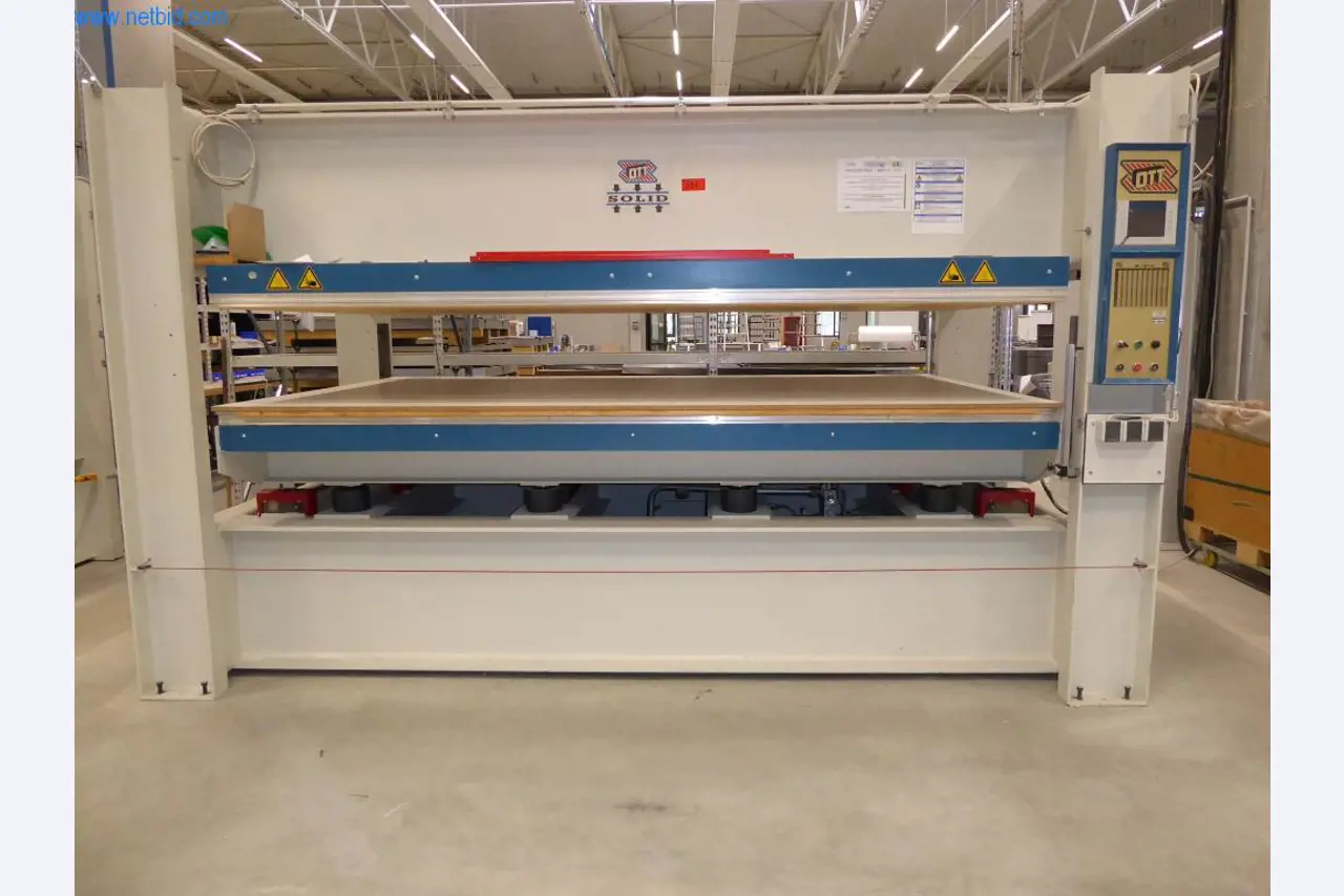 Maquinaria y equipos para la metalurgia y la tecnología médica-5