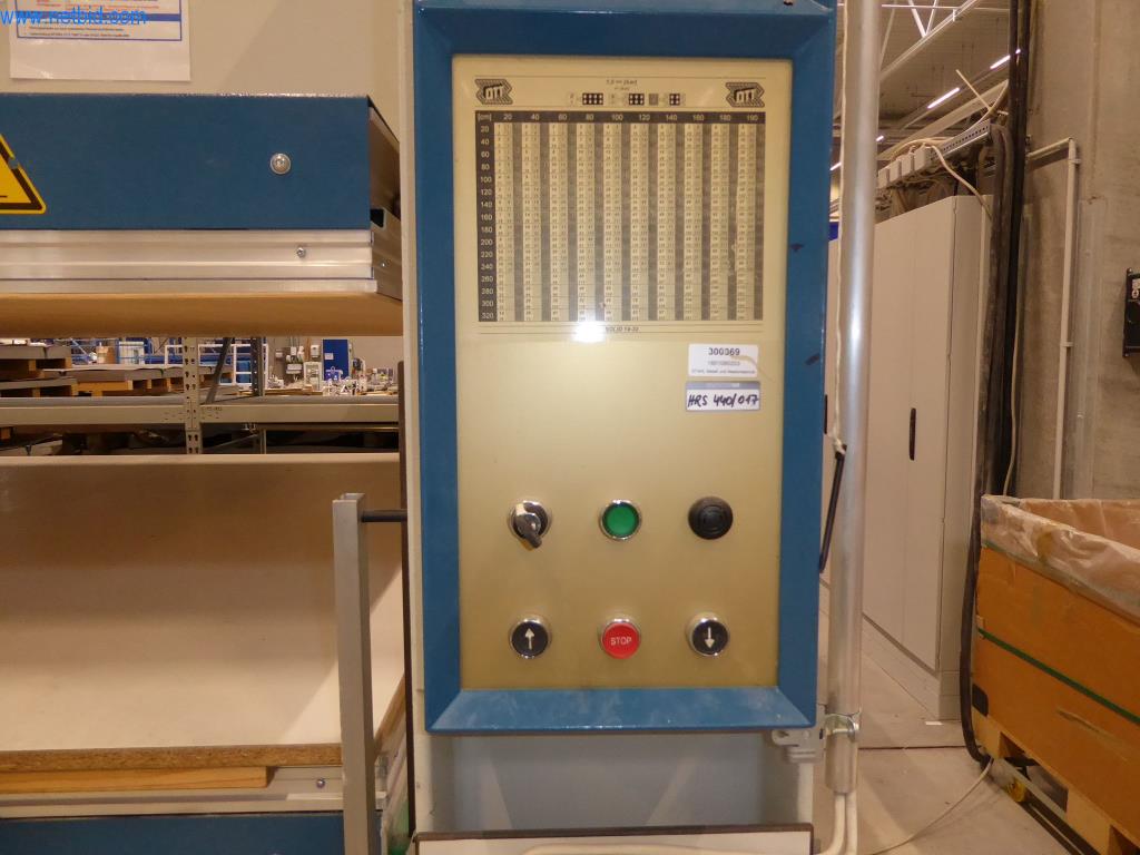 Stroje a zařízení pro obrábění kovů a zdravotnickou techniku-7