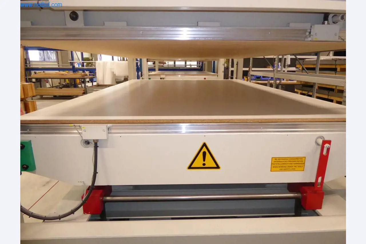 Maquinaria y equipos para la metalurgia y la tecnología médica-9