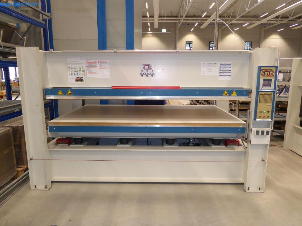 Maquinaria y equipos para la metalurgia y la tecnología médica-2