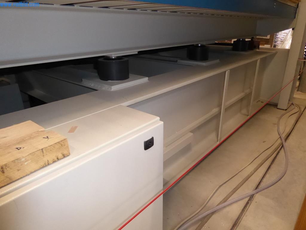 Maquinaria y equipos para la metalurgia y la tecnología médica-9