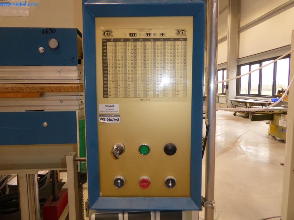 Stroje a zařízení pro obrábění kovů a zdravotnickou techniku-4