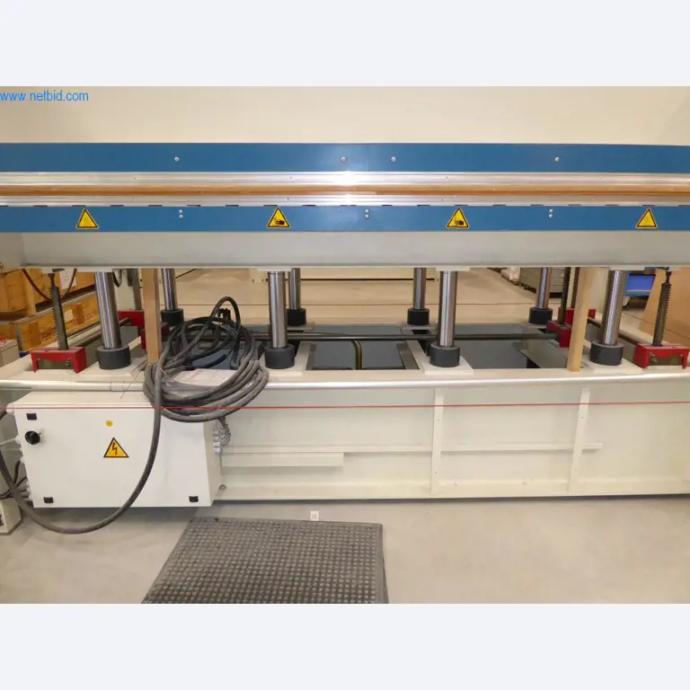 Maquinaria y equipos para la metalurgia y la tecnología médica-8