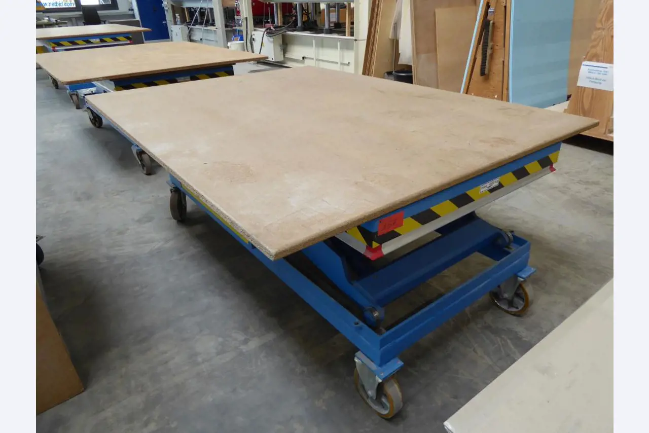 Stroje a zařízení pro obrábění kovů a zdravotnickou techniku-1