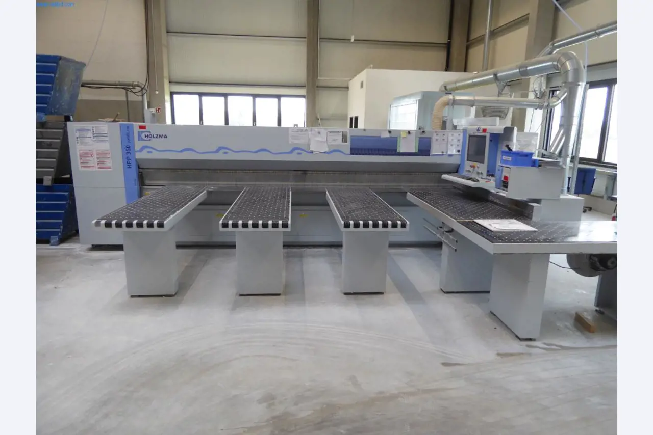 Stroje a zařízení pro obrábění kovů a zdravotnickou techniku-1