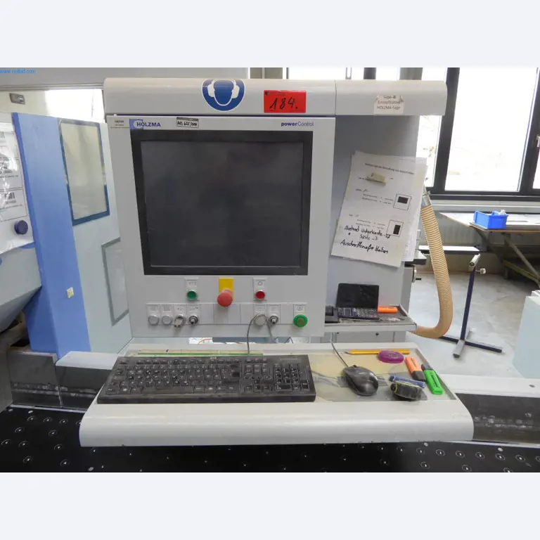 Stroje a zařízení pro obrábění kovů a zdravotnickou techniku-4