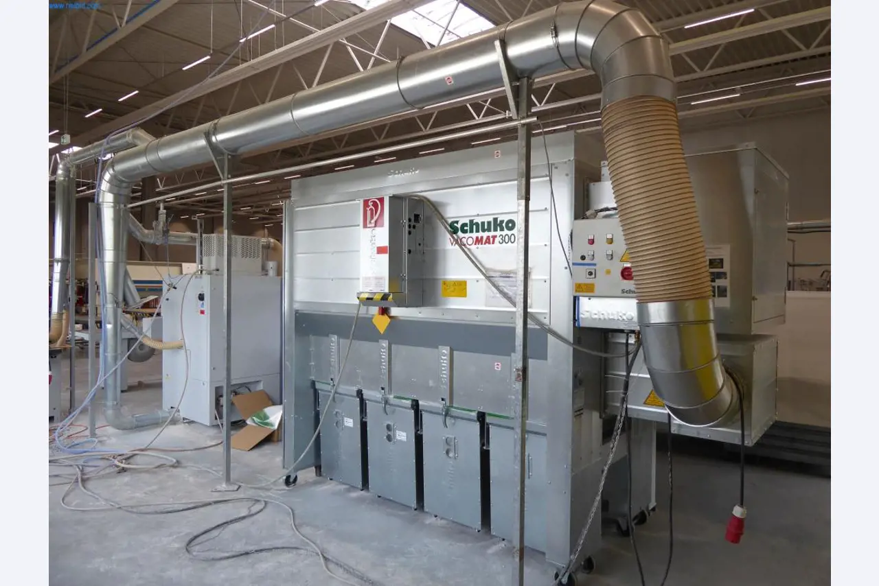 Stroje a zařízení pro obrábění kovů a zdravotnickou techniku-1