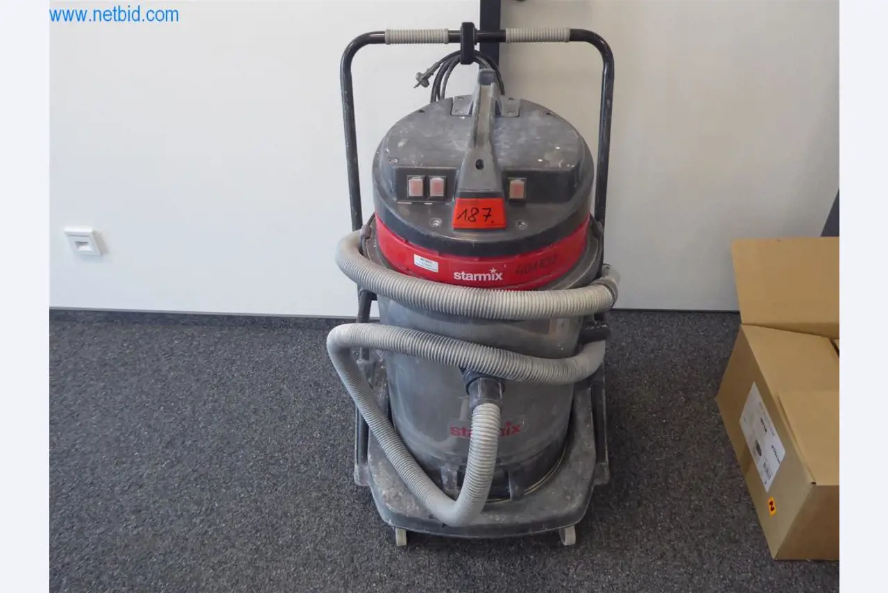 Maschinen u. Betriebsausstattung aus der Metallbearbeitung u. Medizintechnik -1