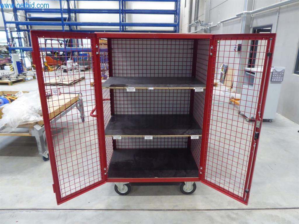 Stroje a zařízení pro obrábění kovů a zdravotnickou techniku-3